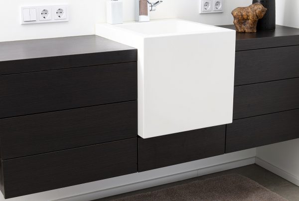 moebelbau-badmoebel-mooreiche